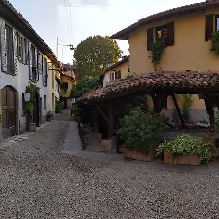 Camera Navigli Con Bagno Privato มิลาน ภายนอก รูปภาพ